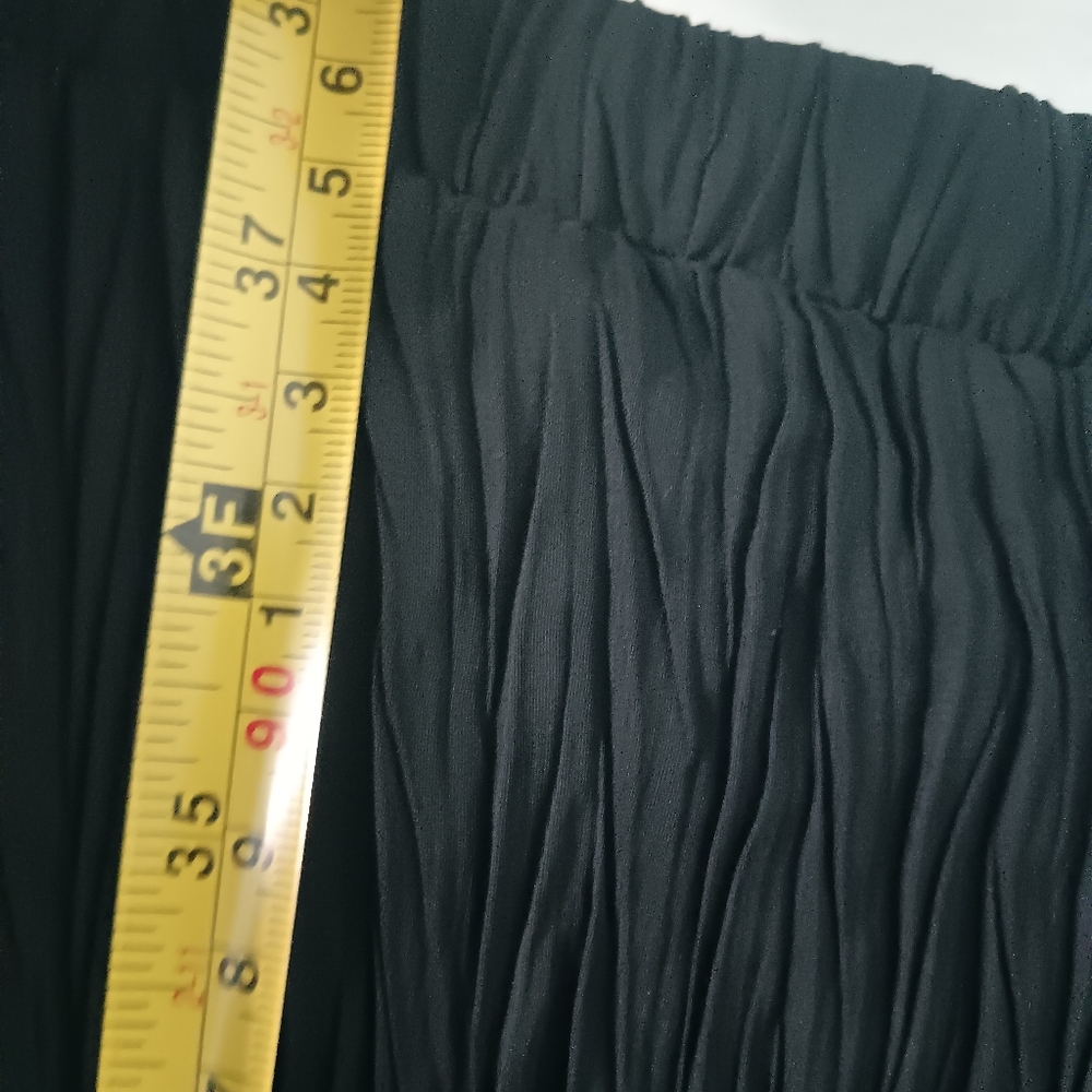 Skirt - Picture 3 of 4